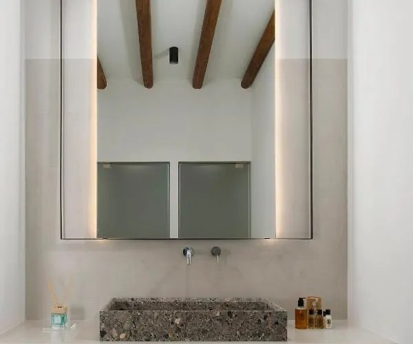 Апартаменты Andros Moments *